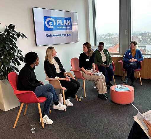 Panel im Haus der Patenschaften von Plan International in Hamburg